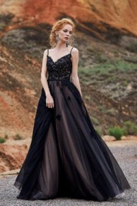 Áo cưới đen cocomelody - LD5821